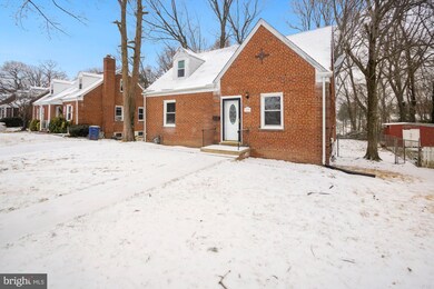 6516 Elmhurst St, District Heights, MD 20747 - photo 2
