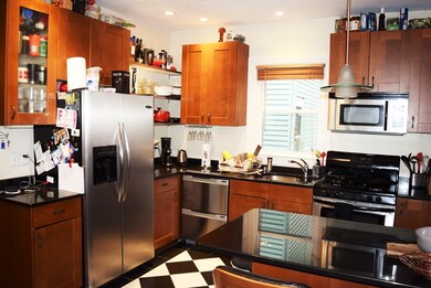 345 Washington St unit 1, Somerville, MA 02143 - photo 6