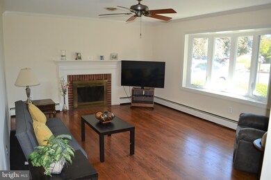 2190 Sugarloaf Parkview Ln, Clarksburg, MD 20871 - photo 5