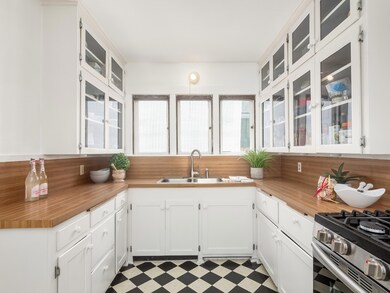 610 S. Stevenson St-9