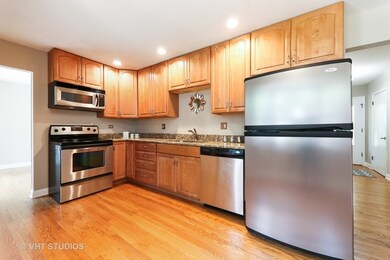 1513 Swallow St, Naperville, IL 60565 - photo 6