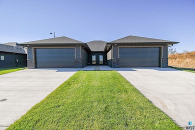 1405 N Alinia Ave, Tea, SD 57064 - photo 3