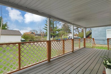 5-web-or-mls-3071-e-8th-ave