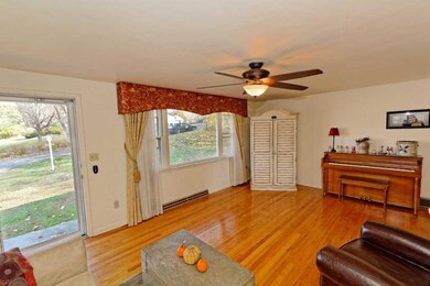 30 N Colonial Heights, Troy, NY 12180 - photo 6