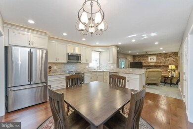 865 Elm St, Hatfield, PA 19440 - photo 7