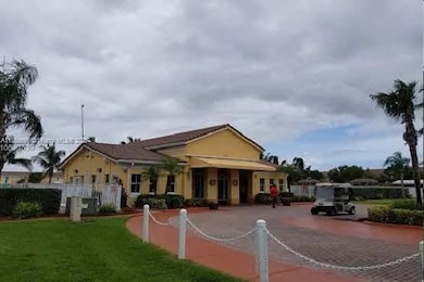 1666 SE 27 Ct unit 108, Miami, FL 33035 - photo 3