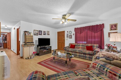 1899 Fullers Chapel Rd, Chatsworth, GA 30705 - photo 7