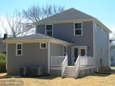 209 Boundary St, Colonial Beach, VA 22443 - photo 4