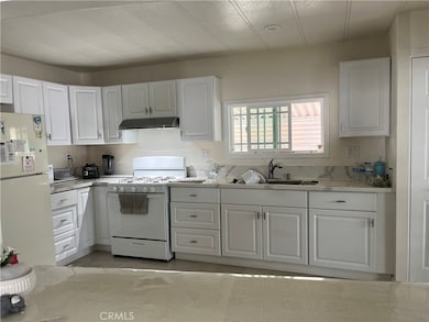 26871 Alessandro Blvd unit 86, Moreno Valley, CA 92555 - photo 2