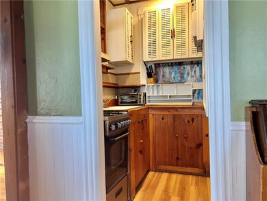 13 Kenyon St unit 2, Providence, RI 02903 - photo 6
