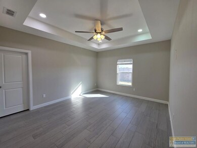 413 Valle Alto Dr, Los Fresnos, TX 78566 - photo 3