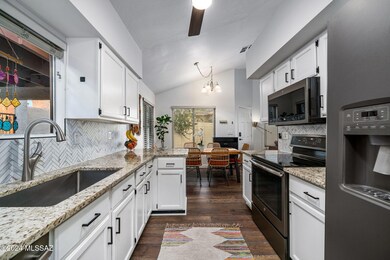 2806 W Carnation PL - 017