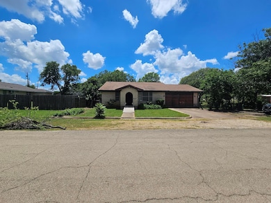 unlisted-address, Mc Gregor, TX 76657 - photo 2