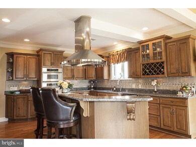 2111 Devon Ln, Pennsburg, PA 18073 - photo 7