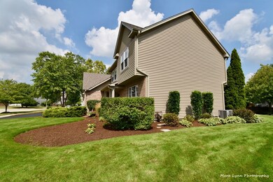 67 Pine Hill Dr, North Aurora, IL 60542 - photo 3