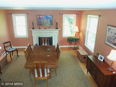 43415 Mountain View Dr, Chantilly, VA 20152 - photo 5