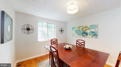 11507 Ivy Bush Ct, Reston, VA 20191 - photo 6