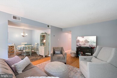 12241 Stevenson Ct, Woodbridge, VA 22192 - photo 6