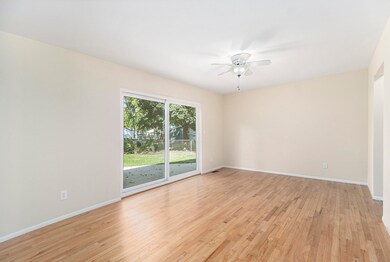 2935 Marshall St, Ann Arbor, MI 48108 - photo 3