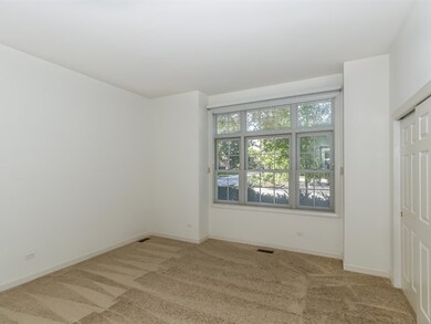 1 La Costa Ct, Lake In the Hills, IL 60156 - photo 4