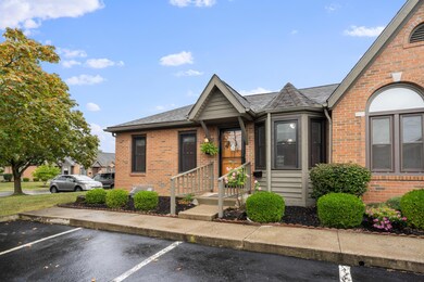 5801 Thada Ln, Columbus, OH 43229 - photo 2