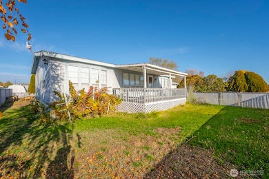 726 Main Ave E unit 24/25, Soap Lake, WA 98851 - photo 6