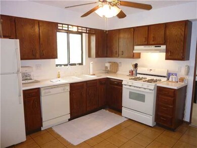 196 Creighton Ct, Columbus, OH 43230 - photo 7