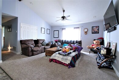 165 Central Blvd, Mount Washington, KY 40047 - photo 3