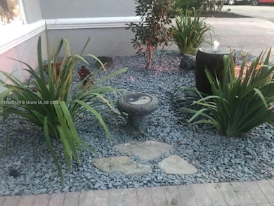 2108 NE 24th St, Wilton Manors, FL 33305 - photo 2