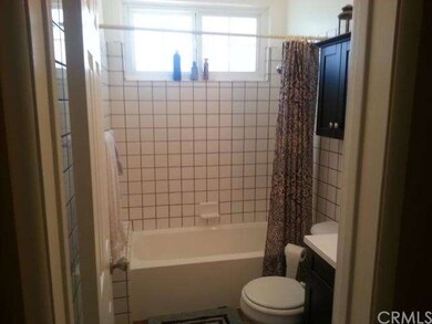 Hall bathroom #1 both bathrooms are off the hallwa