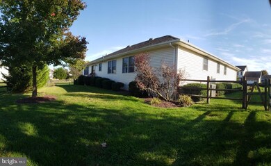 114 Duke Dr, Bear, DE 19701 - photo 2