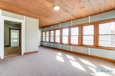 436 N Simon St, Ada, OH 45810 - photo 5