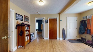 17 Saint Louis St, Burlington, VT 05401 - photo 5