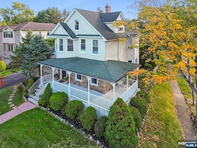 418 Closter Dock Rd, Closter, NJ 07624 - photo 4