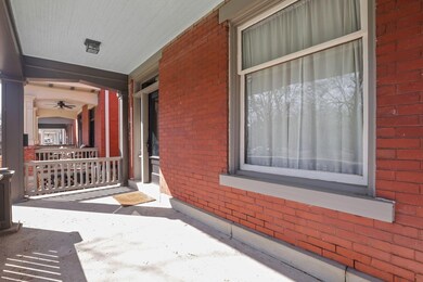 659 Wilson Ave, Columbus, OH 43205 - photo 2