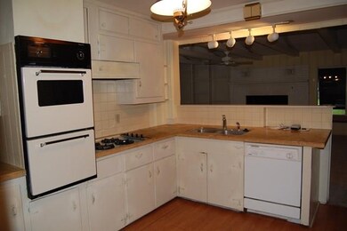 108 Menendez Ave, Saint Simons Island, GA 31522 - photo 5