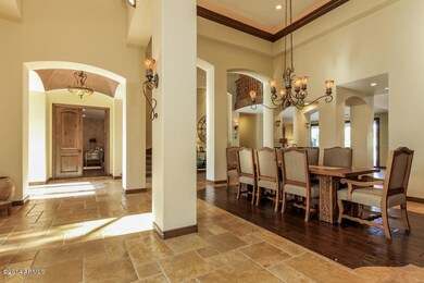 007-Foyer-986072-mls