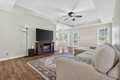 3273 N Senseney Cir, Clarksville, TN 37042 - photo 6