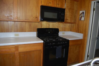 8814 Apache Trail, San Antonio, TX 78255 - photo 5