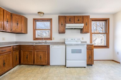 145 Fellows St, South Portland, ME 04106 - photo 6