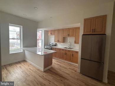 1120 Elm St unit 2F, Reading, PA 19604 - photo 4