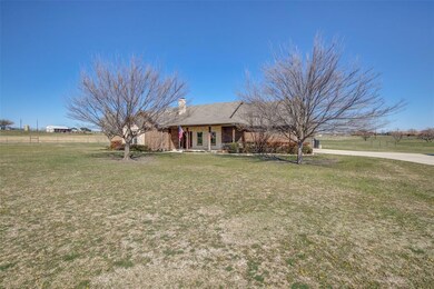 678 Gregory St, Weatherford, TX 76087 - photo 4