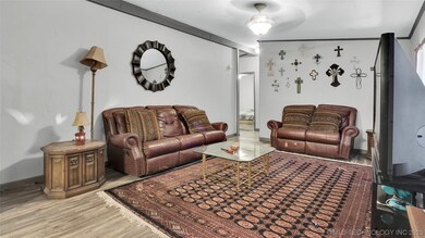 24706 W Highway 70, Madill, OK 73446 - photo 2