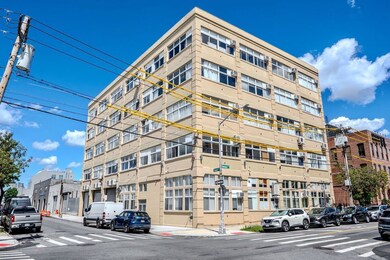 231 Norman Ave unit 511, Brooklyn, NY 11222 - photo 2