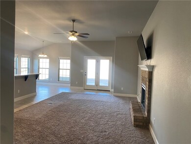 3550 Macintosh Way, Bentonville, AR 72712 - photo 2