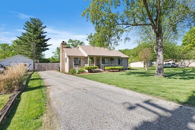 307 S Russell St, Portland, TN 37148 - photo 2