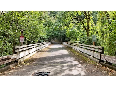 1033 NW Eloise Ln, Portland, OR 97229 - photo 4