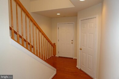 11034 Birchtree Ln, Laurel, MD 20723 - photo 2