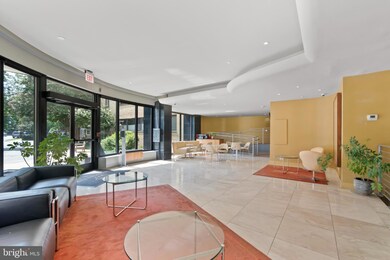 Wilshire Park Condominium unit 206, Washington, DC 20008 - photo 2