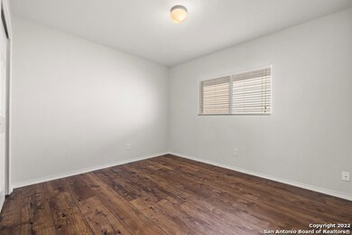 3918 Texas Hawthorn, San Antonio, TX 78261 - photo 7